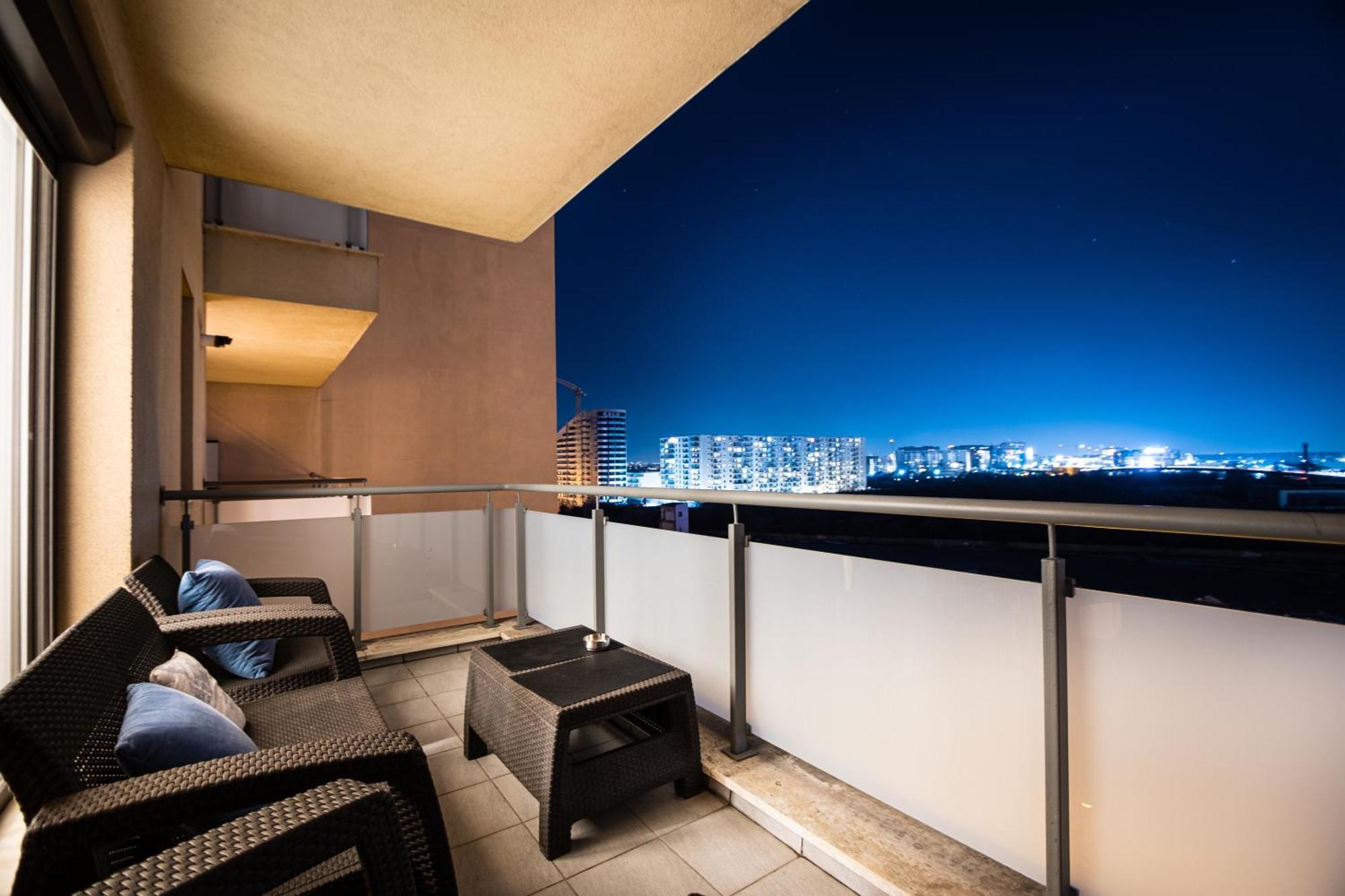 Opal Luxury Aviatiei Apartment Букурещ Екстериор снимка